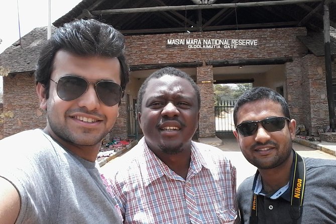 3 Days Maasai Mara Guided Safari from Nairobi - Crowded sightings and the shared-safari tradeoff
