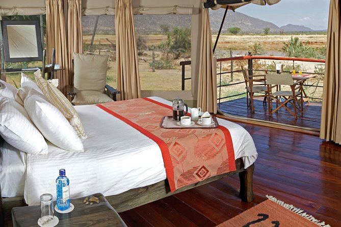 3 Days Masai Mara Flying Safari - Nairobi - Day 3: One last meal, then back to Nairobi