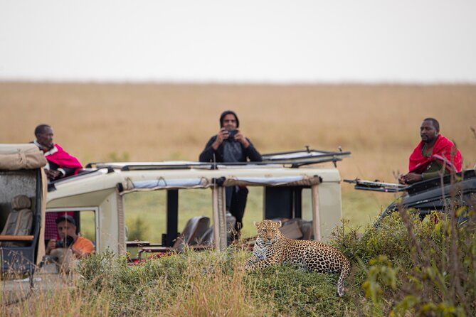 4-Day Private Masai Mara Kenya Safari Tour - Day 3: Predators, a bush breakfast, and Maasai life