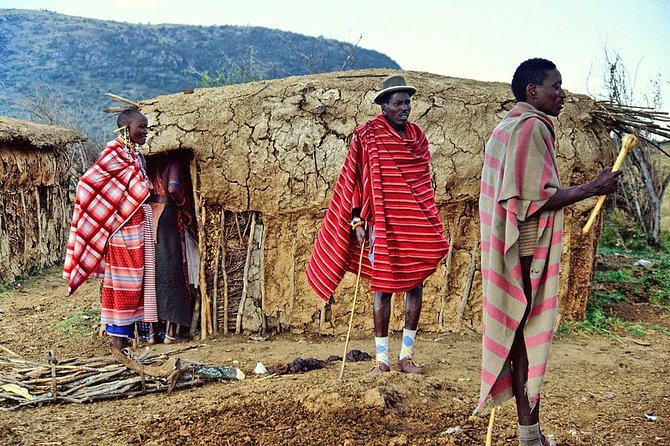 5 Days/4 Nights Kenya Safari - Meals, park fees, and the costs not included