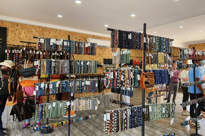 African Gemstones, Garnets Jewelry, Beads & Crafts Shopping Tour - What the $55 price includes