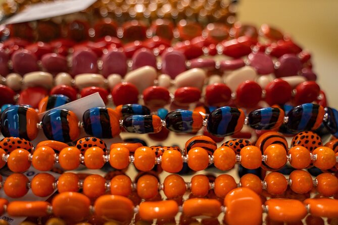 African Gemstones, Garnets Jewelry, Beads & Crafts Shopping Tour - The private format and practical pace