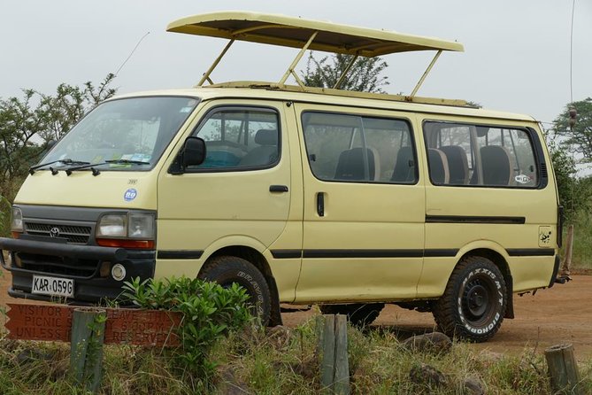 Airport Pick Up To Nairobi National Park / Drop Off - Paying The Park Fee At The Entrance