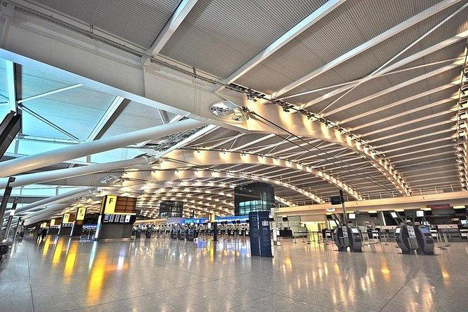 Airport Transfers in Nairobi - Vehicle size and luggage concerns