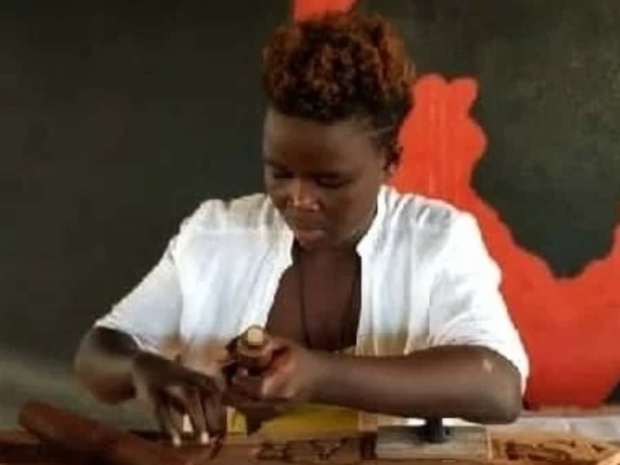 Beginner Swahili Woodcarving Classes with Woman Woodcarver - Why This Class Feels Different From Shopping for Carvings