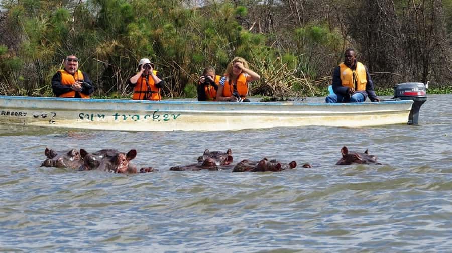 Day tour Hells gate and lake Naivasha from Nairobi - The guided walk adds more than exercise