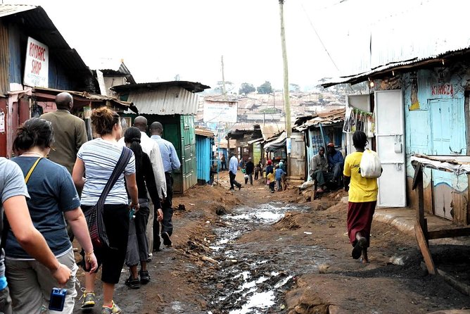 Day tour to Kibera Slums and Bomas Cultural Dance Show - The lunch break and Karen stop