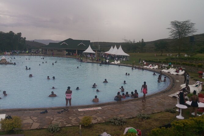 Day Tour to Lake Naivasha, Hell's Gate and Spa - Lunch and a pause at Crescent Island