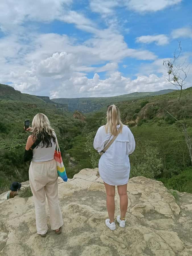 Day Trip: Hell's Gate Bike Ride & Lake Naivasha Boat Ride - Timing, group size, and comfort