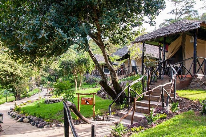 Day Trip to Hell's Gate & Optional Boat Ride at Lake Naivasha - What this Nairobi day trip is really offering