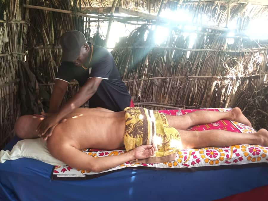 Diani Beach: Authentic Traditional Massage with Sea View - Key points at a glance