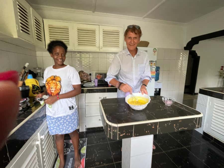 Diani Beach: Cooking Class with a Local - Choosing your Kenyan dish and dinner package