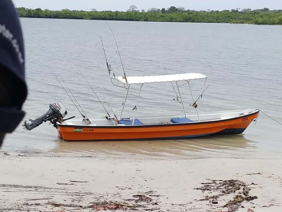 Diani Beach: Funzi Island Day Trip with Lunch - Who gets the most from this trip