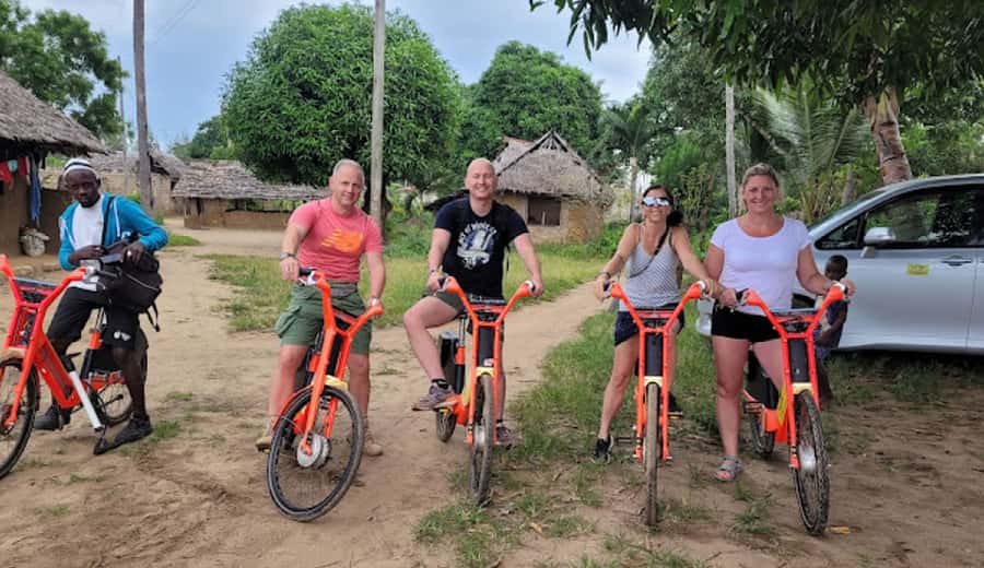 Diani Beach: Village tour on a bike with hotel pick-up - Why a bicycle changes the Diani experience
