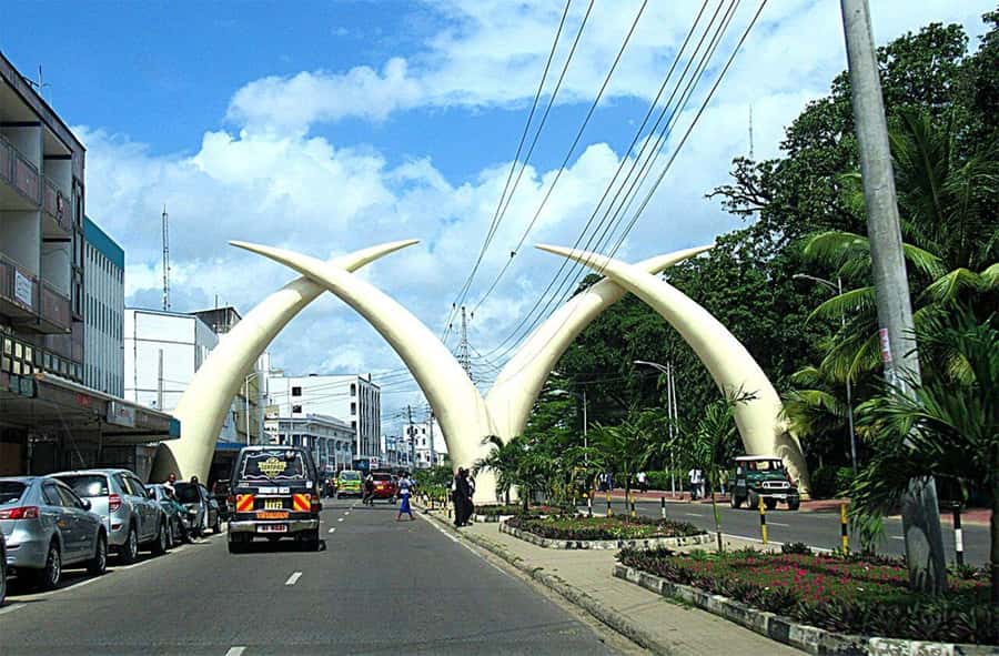 Diani: Full-day Guided Mombasa City Tour from Diani - Marikiti Market and the city’s everyday rhythm