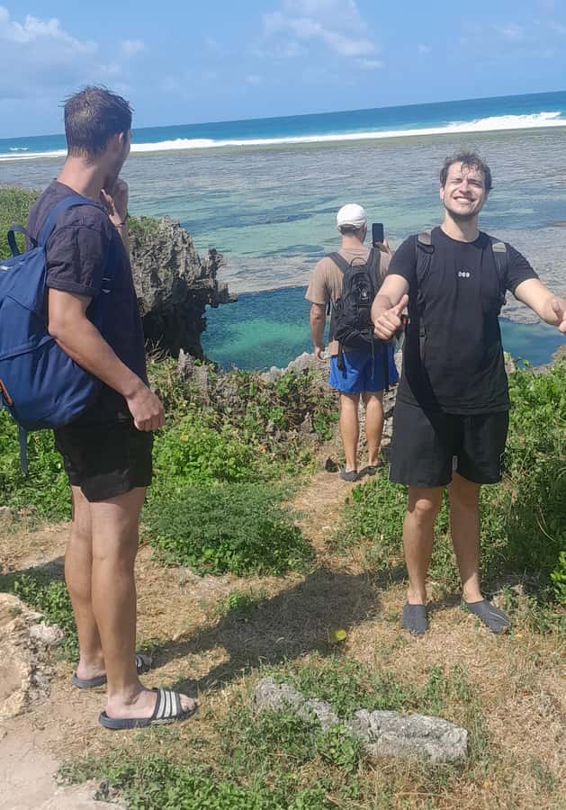 Diani: Full day Guided tour in Tiwi beach & Diani - A Refreshment Break Before Ukunda