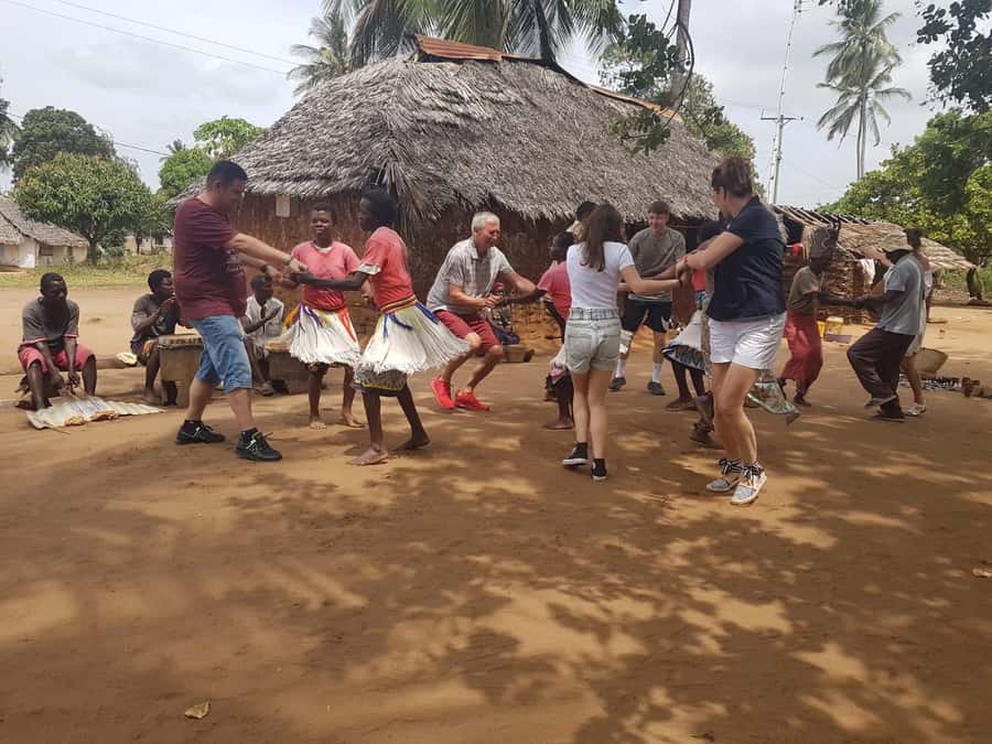 Diani: Giriama Cultural Dance Show and Local Village Tour - A short route into Giriama life