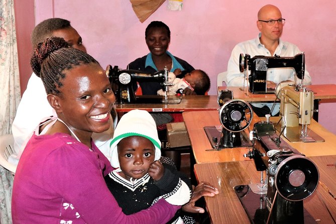 Empowering Mothers - Cultural Tour at Ngong Womens Centre - The drive west from Nairobi to Ngong