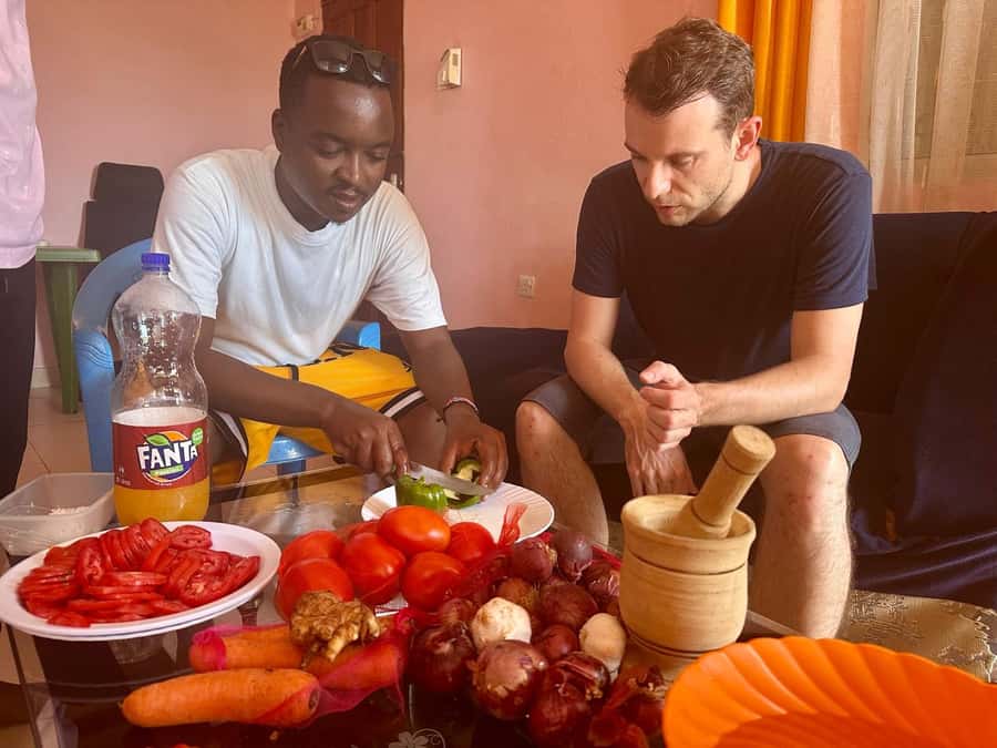 Explore the Local food market & Cook a Kenyan meal - Cooking Swahili food in a home kitchen