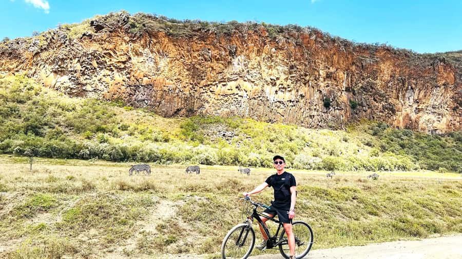 From Nairobi: Day Trip to Hells gate and Lake Naivasha - Leaving Nairobi for the Great Rift Valley