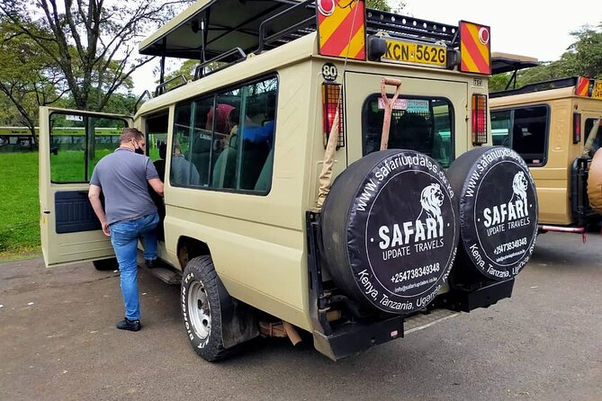 Half-Day National Wildlife Safari Private Tour in Nairobi - The guide can shape the morning