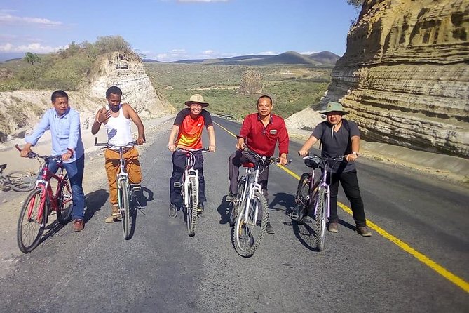 Hell's Gate & Lake Naivasha Small Group Day Tour - Guaranteed Daily Departure - Wildlife without the usual safari vehicle routine