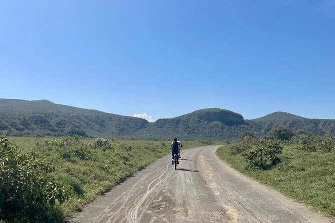 Hell's Gate Park and Lake Naivasha Day Tour - Walking through Hells Gates narrow gorges