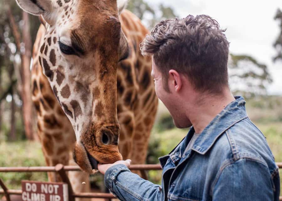 Karen Blixen, Beads Factory, Giraffe Center and Bomas Tour - Seeing how Kobe beads are made