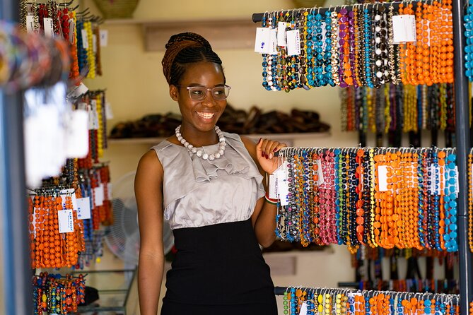 Karen Blixen Museum, Beads craft and Giraffe Day tour - Entering Karen Blixen’s farmhouse