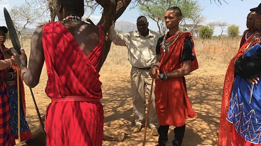 Kenya: Maasai Village Visit with Traditional Dance Show - Who should book this experience