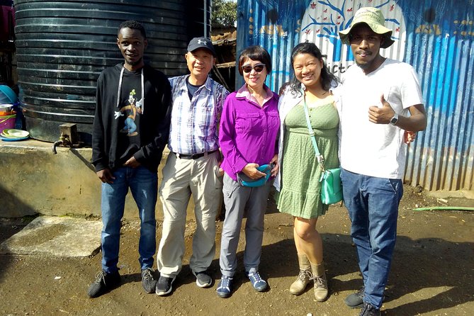 Kibera slum tour with Lucas - Hope and Shine Kibera Centre