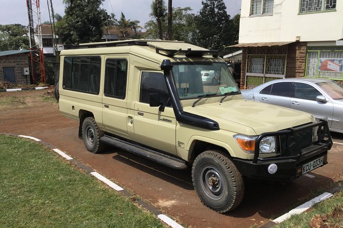 Lake Nakuru Daytrip using Safari Landcruiser - The game drive and safari vehicle