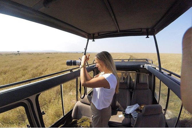 Lake Nakuru, Naivasha & Masai Mara 4 Days Private Jeep Safari - The long road to the Maasai Mara