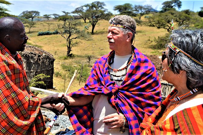 Maasai Magic - A Day Which You Will Never Forget - Helping build a manyatta