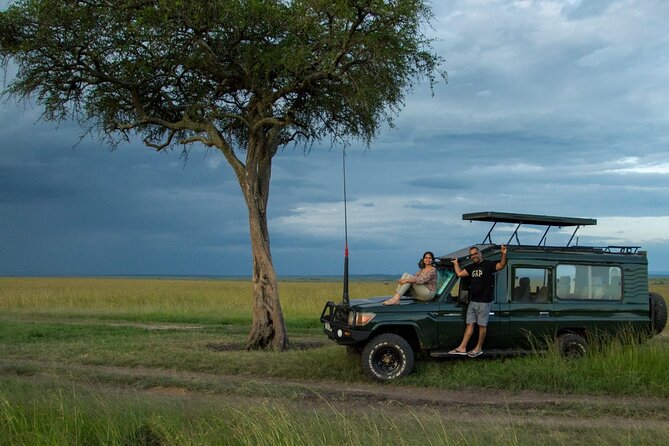 Maasai Mara National Reserve 3-day safari - The Mara River and the Kenya-Tanzania Border