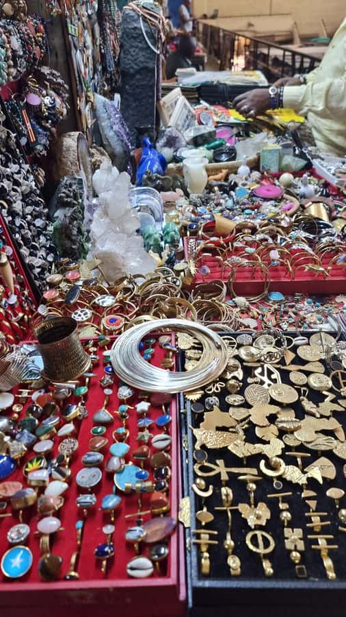 Maasai Market Souvenir Shopping - The first craft shops in Nairobi city centre