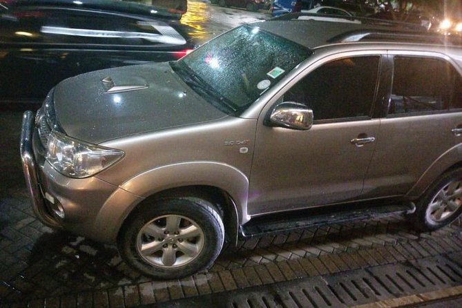 Moi International Airport To Diani Beach Taxi Services - Inside the private car
