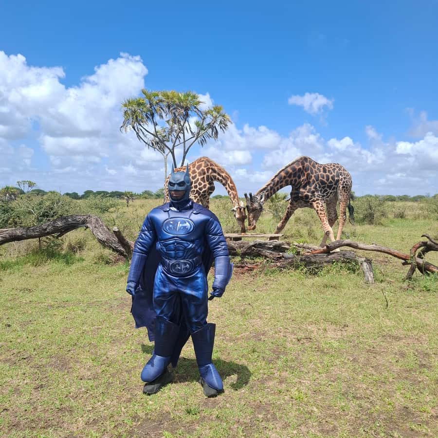 MOMBASA:FortJesus,OldCity,GiraffeOstrich,Oryx,Eland,WildTour - What the guide adds to the day