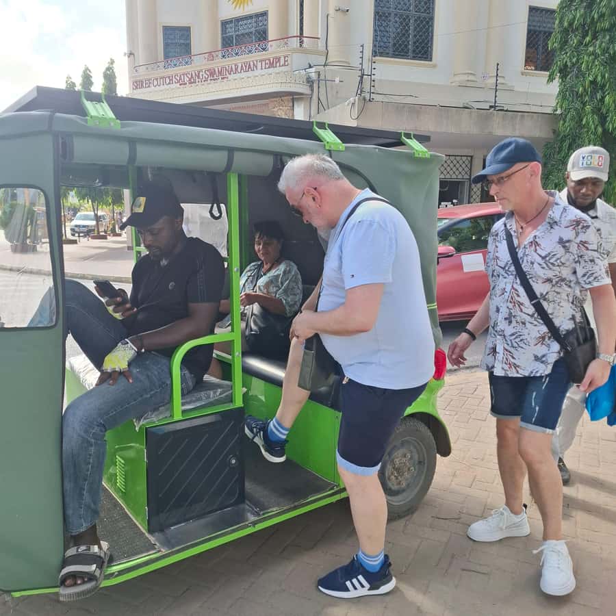 MOMBASA:FortJesus,OldTown,SpiceMarket, Shiva Temple DayTour. - Key points to know before you book