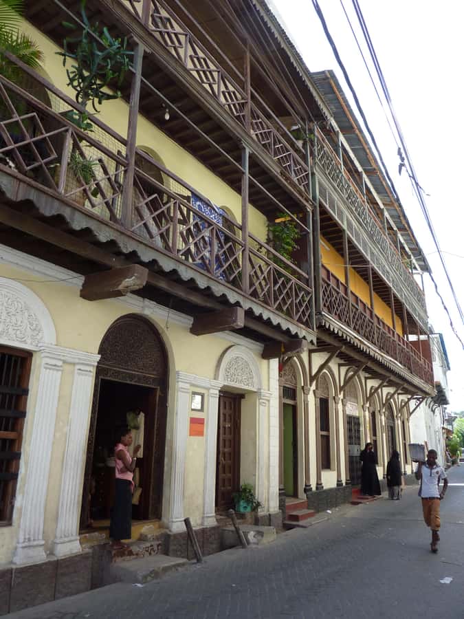 Mombasa: Historical Guided city tour. Old town, Fort Jesus - What $35 buys you, and what it does not