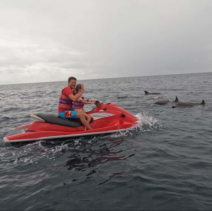 Mombasa: Jet Skiing Along the Coastline - Thirty minutes across the Indian Ocean