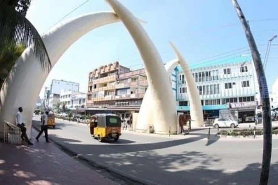 Mombasa Old Town Walking Tour - Starting at the Mombasa Tusks at 8am