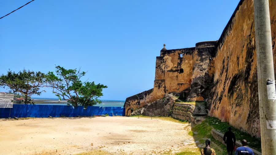 Mombasa: Private City Tour with Fort Jesus & Haller Park - A local lunch, with one detail to confirm