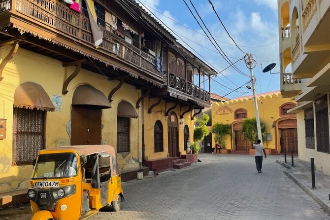 Mombasa walking tour - Starting at Fort Jesus Museum