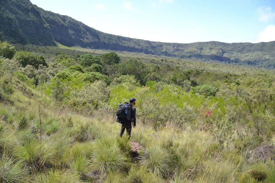 Mount Longonot Day Hiking From Nairobi - What the $100 price really includes