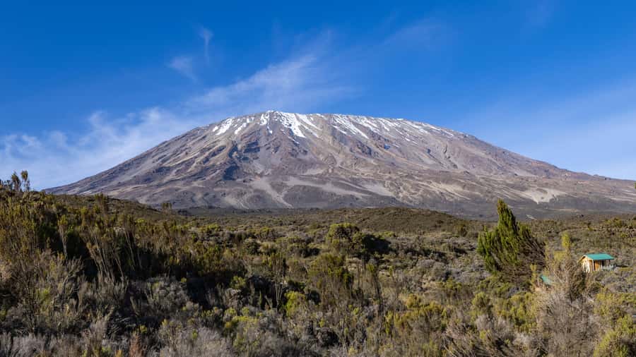 Mt. Kenya hike: 5 Days Hike to Lenana Peak Via Sirimon route - Why the Sirimon to Chogoria route works well
