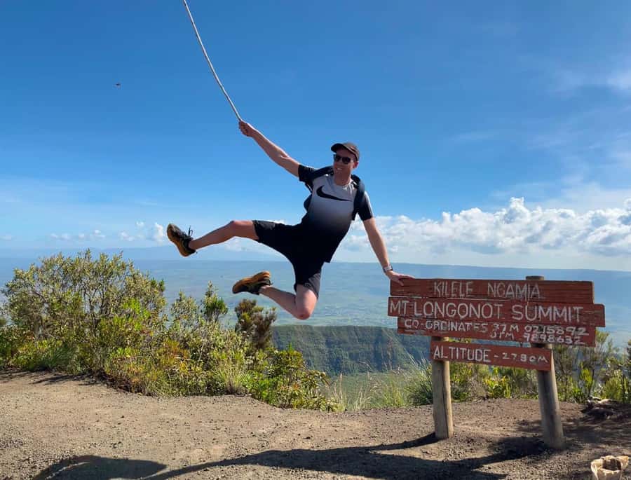 Mt Longonot National park Day Hike - The 4.1-kilometer climb to the crater rim