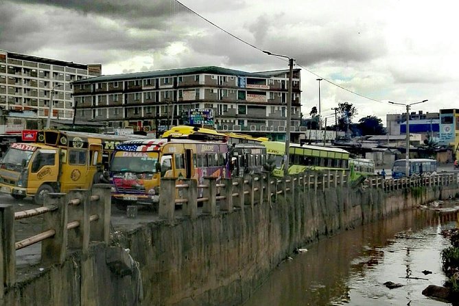 NAI NAMI: Nairobi Storytelling Tour with Street Children - Crossing the railway station