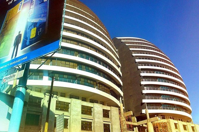Nairobi: Airport and Hotel Private Transfers. - The 40-minute to 90-minute ride into Nairobi