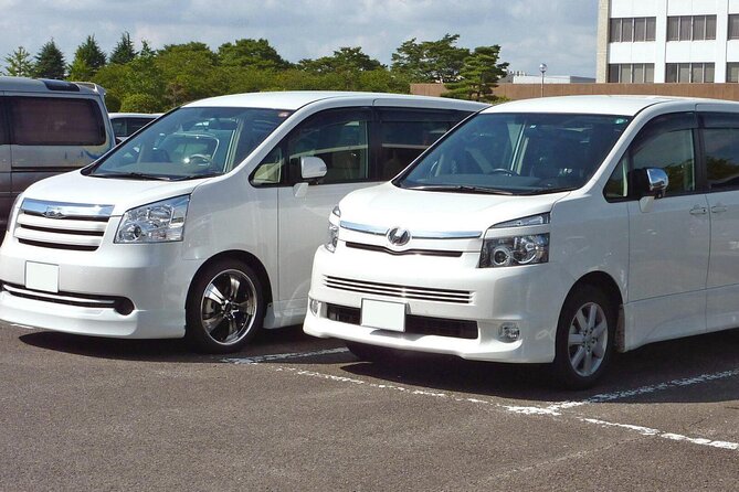 Nairobi Airport Transfers to Wilson Airport or City Hotels - Flight delays and late-night arrivals
